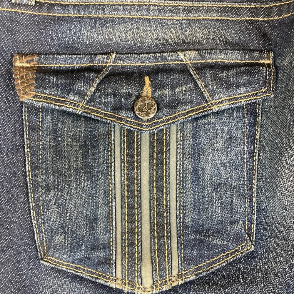 Paige Premium Jeans Women's Size 30 Cloverdale Bootcut Dark Wash Flap‎ Pockets